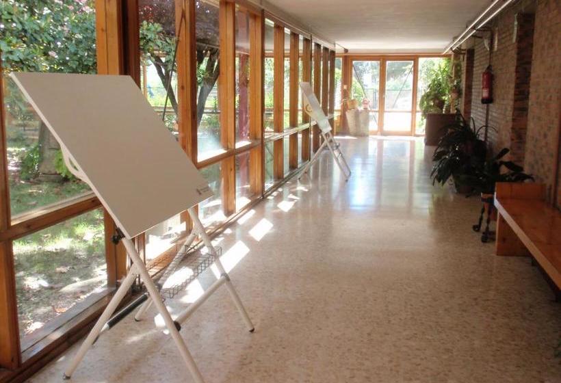 簡易ホテル Residencia Universitaria Cardenal Cisneros