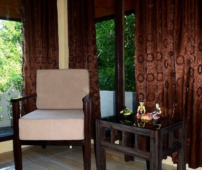 פונדק Tangkoko Sanctuary Villa