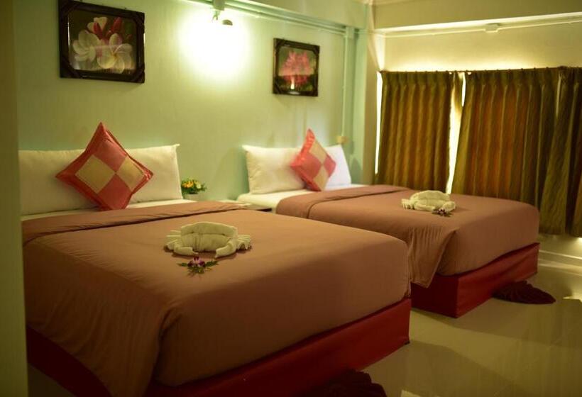 Hotel Anchalee Resort