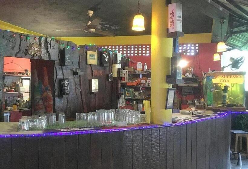 호텔 Bom Sucesso, Candolim Beach