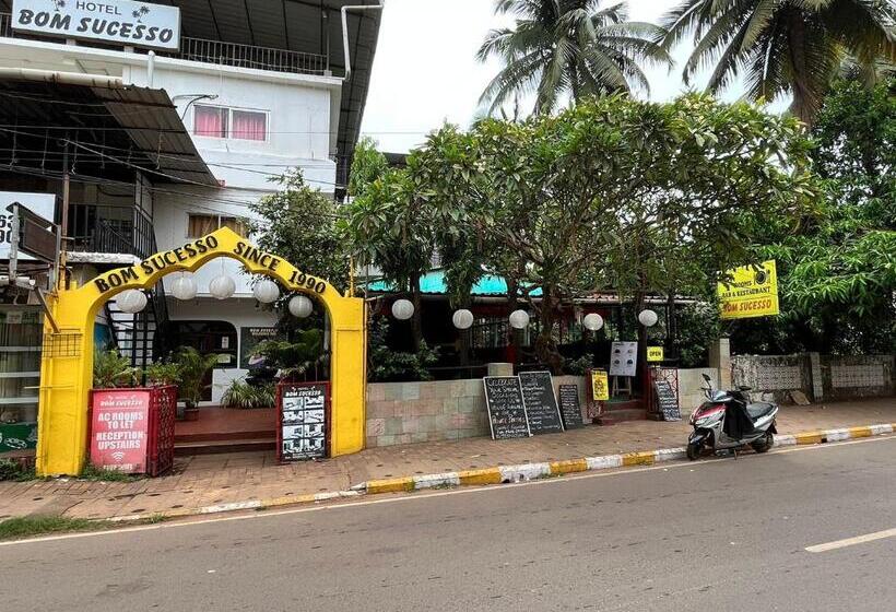 호텔 Bom Sucesso, Candolim Beach