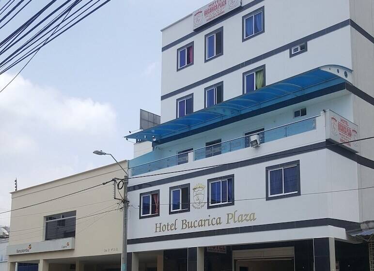 هتل Bucarica Plaza