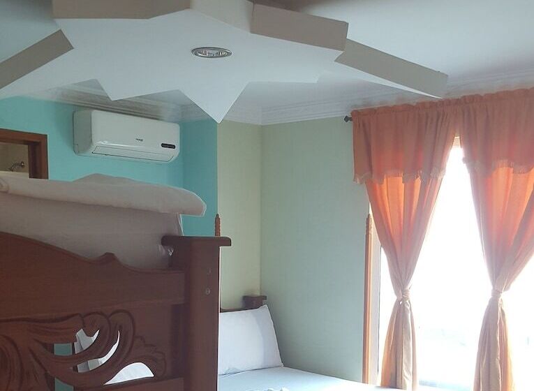 فندق Bucarica Plaza