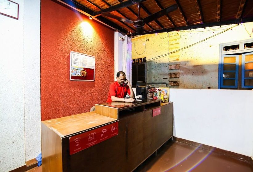 فندق Calangute Beach Holiday Inn By Oyo Rooms