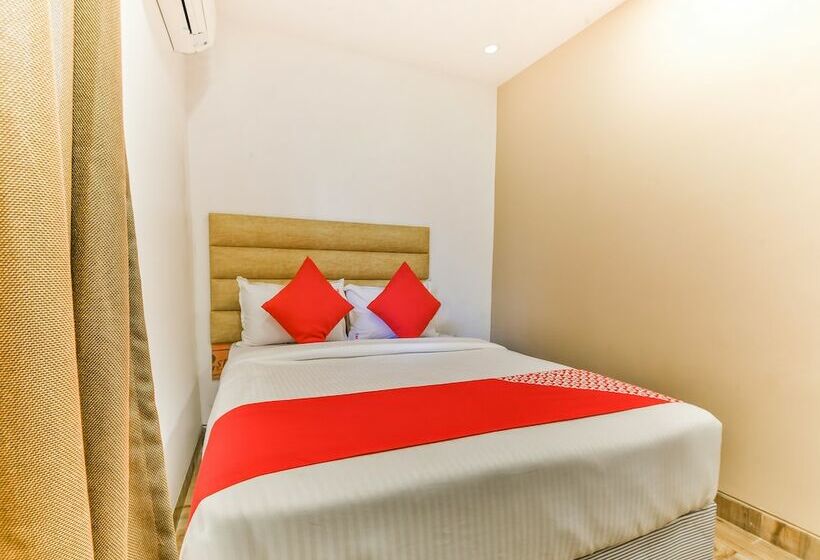 호텔 Calangute Beach Resort By Oyo Rooms