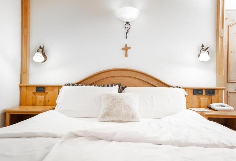 فندق Camana Veglia