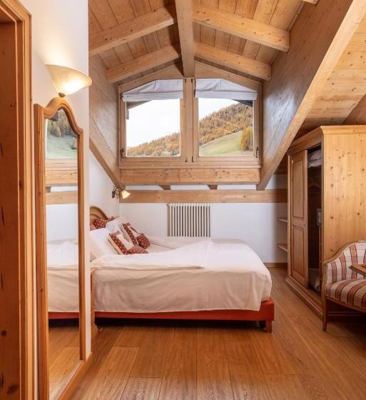 هتل Camana Veglia