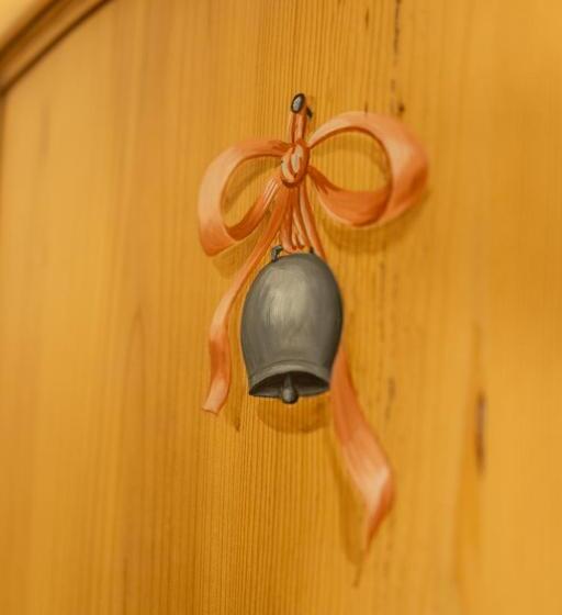 هتل Camana Veglia