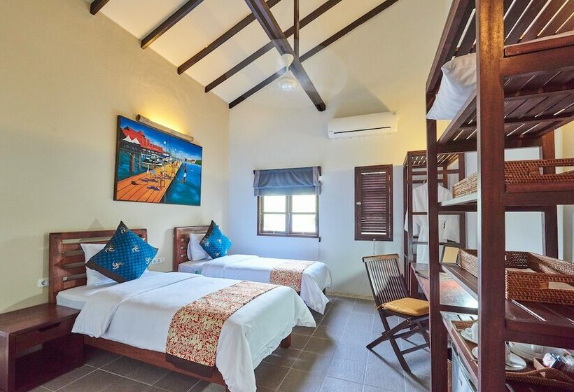 בית מלון כפרי Cocotinos Lembeh A Boutique Dive Lodge