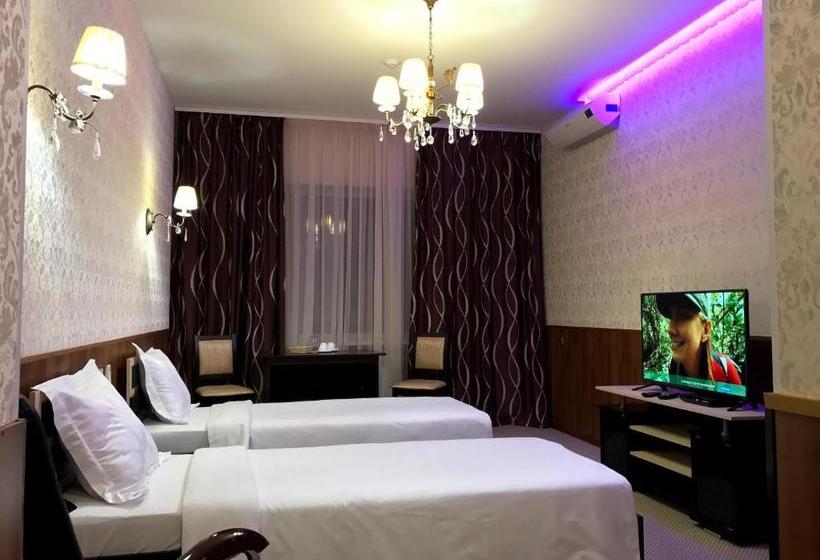 هتل Comfort-place