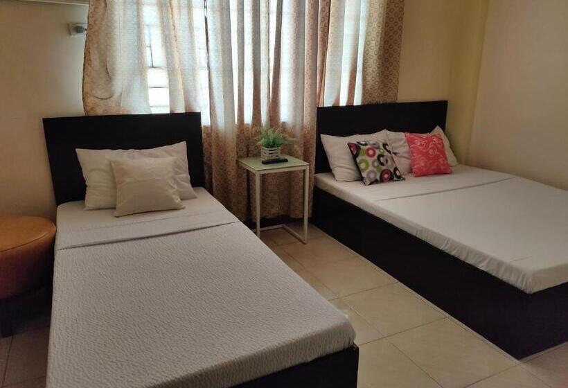 فندق Fiesta Ballroom