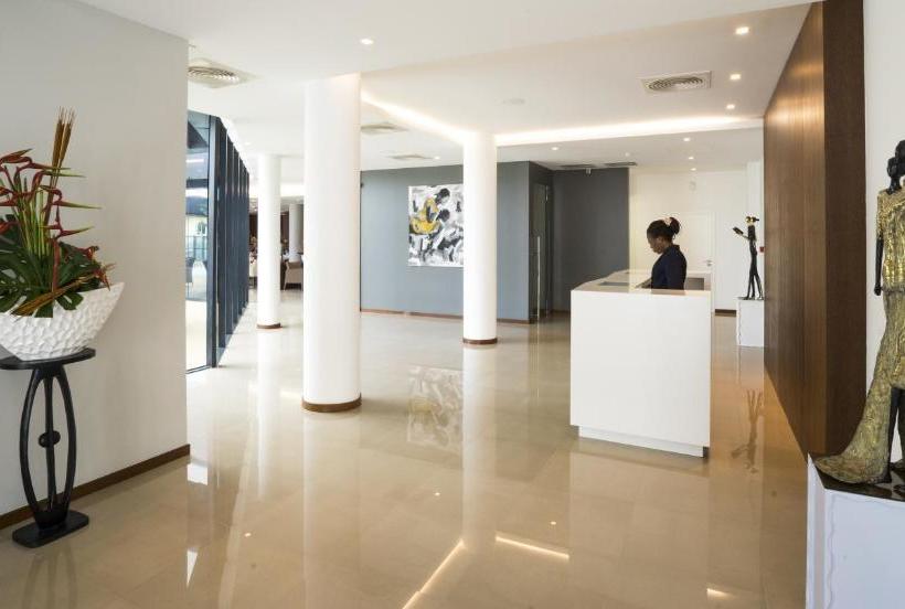 هتل Fiesta Residences Boutique  And Serviced Apartments