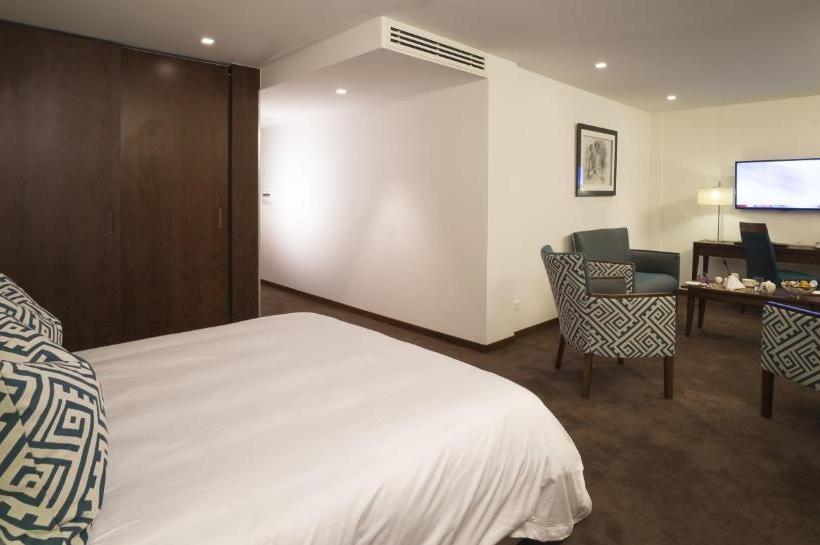 هتل Fiesta Residences Boutique  And Serviced Apartments