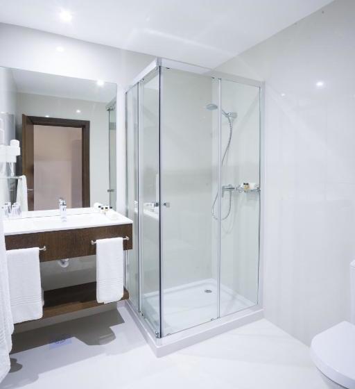 هتل Fiesta Residences Boutique  And Serviced Apartments