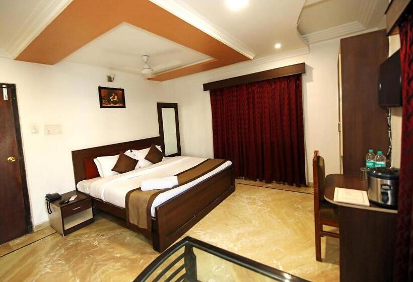 هتل Florence Continental Udaipur