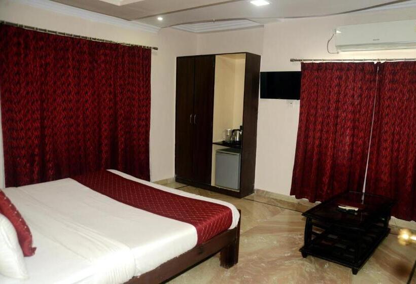 هتل Florence Continental Udaipur