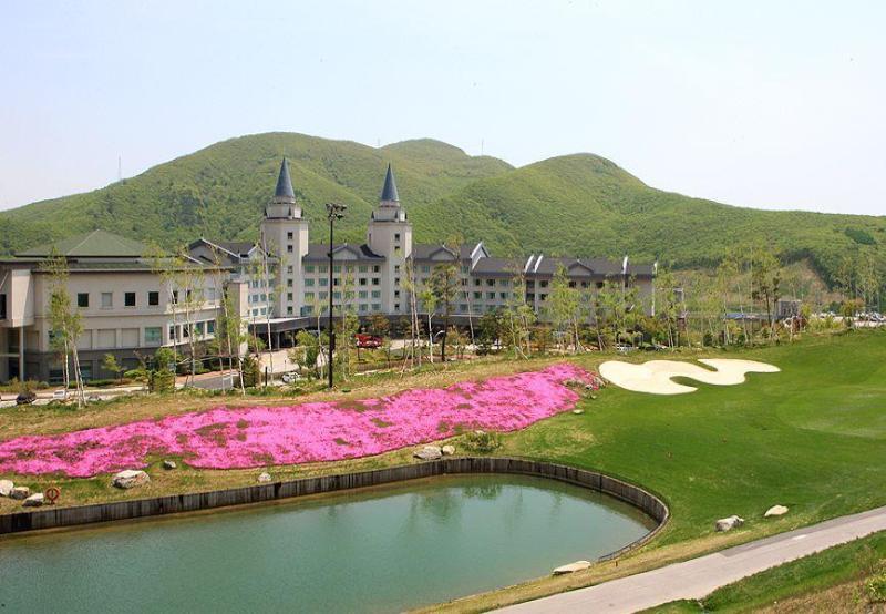 High1 Palace Hotel And Cc