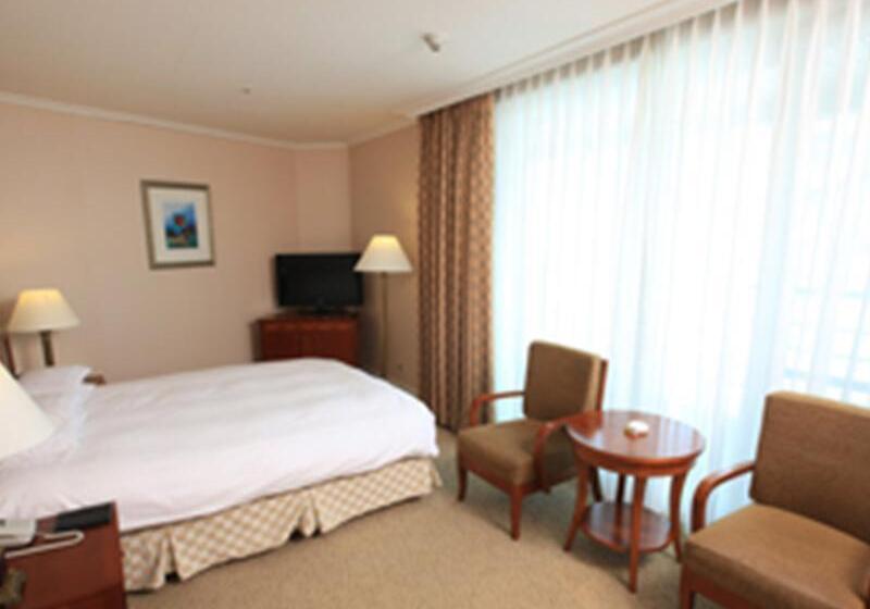 High1 Palace Hotel And Cc