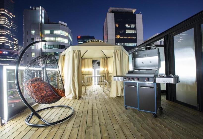 בית מלון כפרי Jerry S Planet