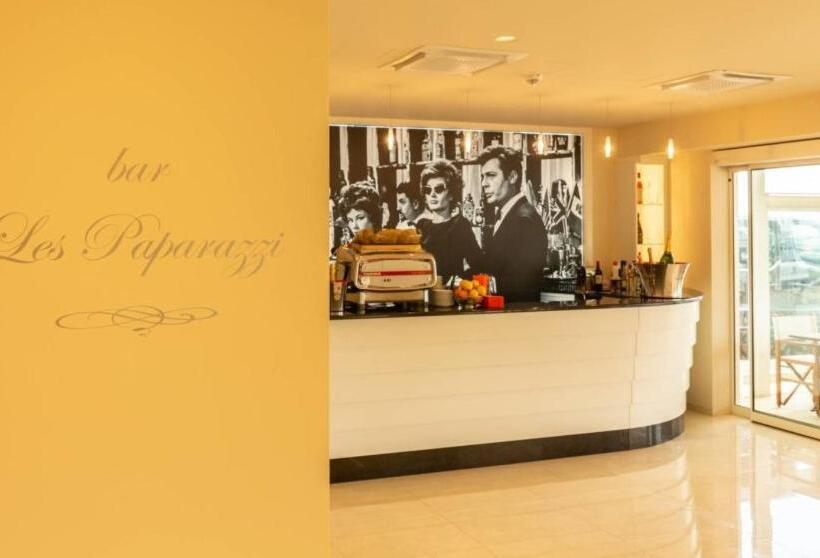 هتل La Dolce Vita