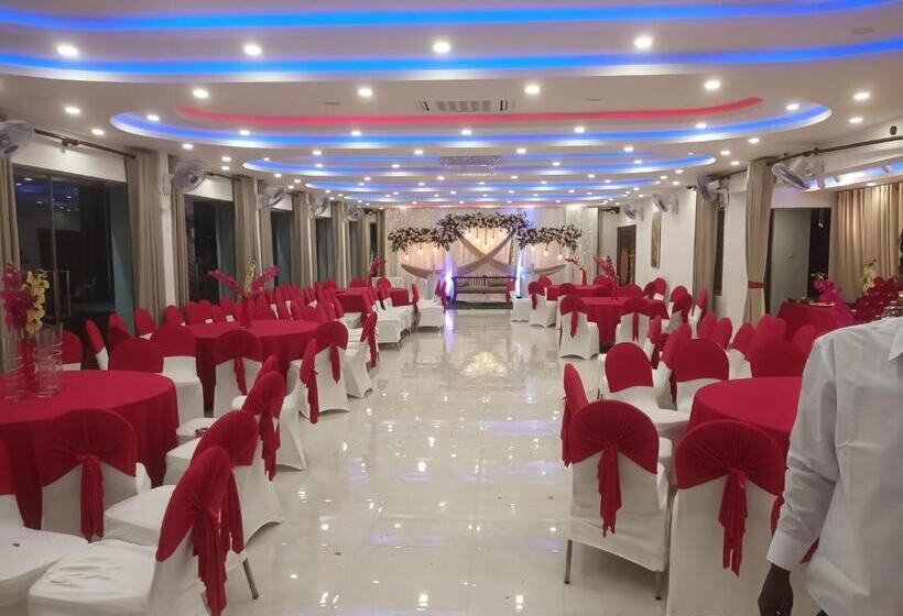 酒店 Lucky Beach Resort