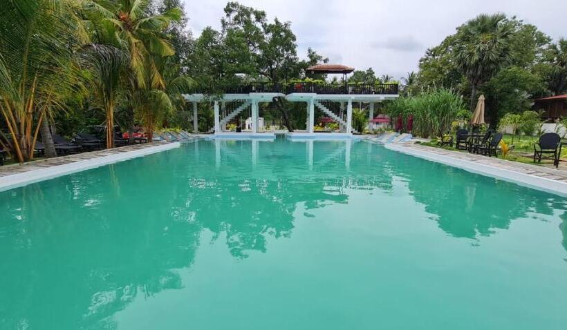 酒店 Lucky Beach Resort