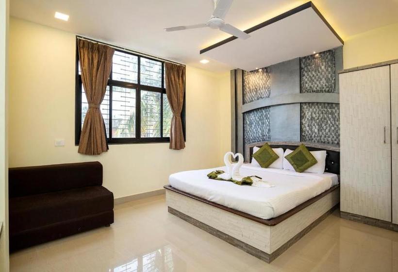 Отель Shalom Indus Residency