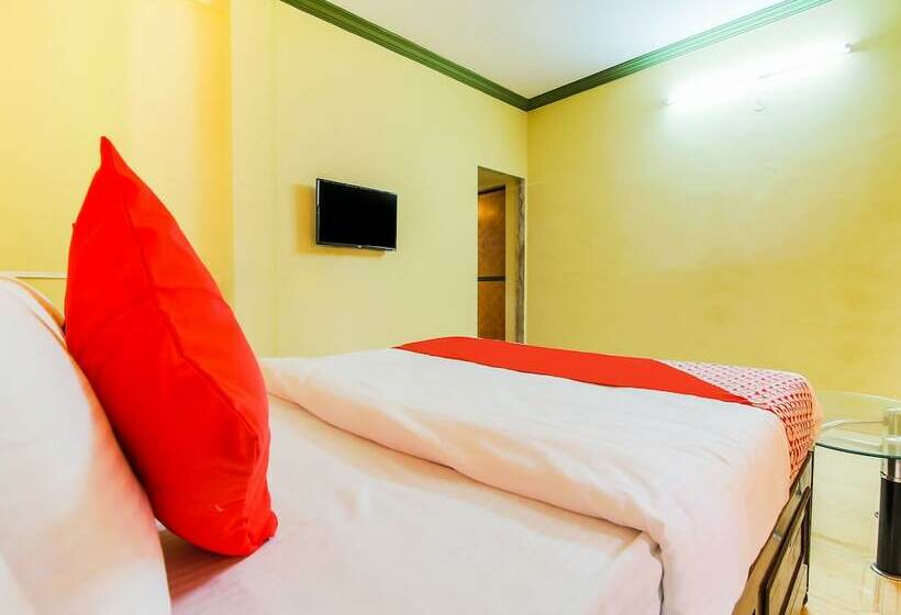 ホテル Oyo 19831 Crystal Holiday Homes