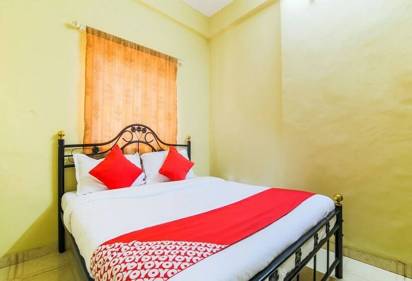 ホテル Oyo 19831 Crystal Holiday Homes