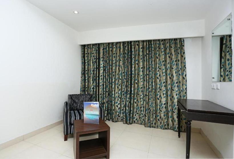 酒店 Capital O 3600  Royal Windsor