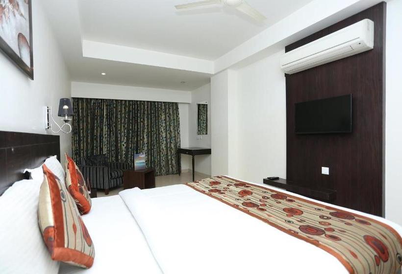 酒店 Capital O 3600  Royal Windsor