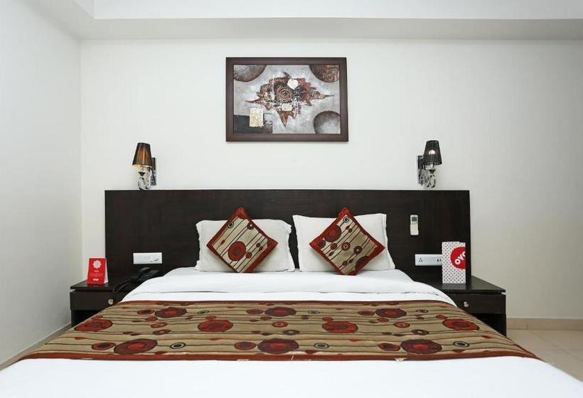 酒店 Capital O 3600  Royal Windsor