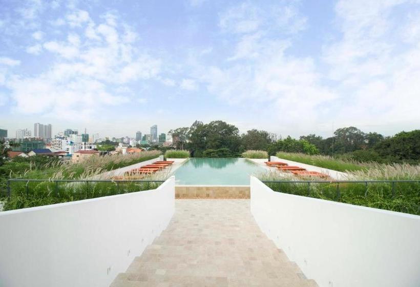 בית מלון כפרי Penh House