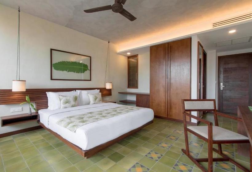 בית מלון כפרי Penh House