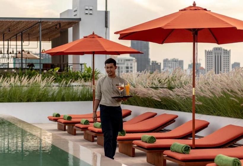 בית מלון כפרי Penh House