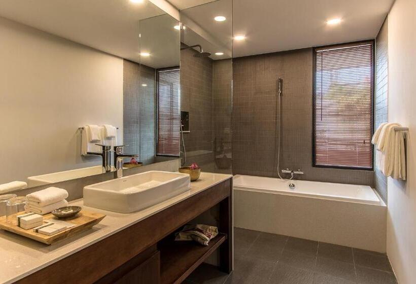 בית מלון כפרי Penh House