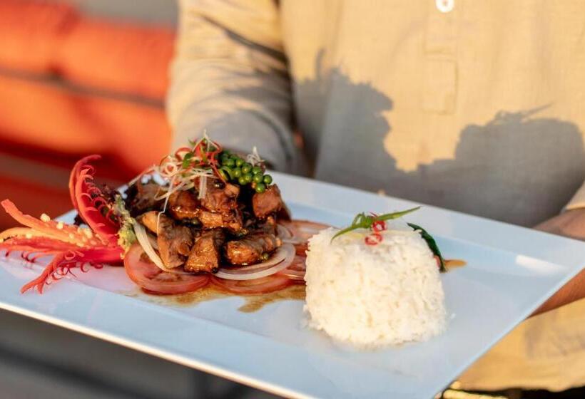 בית מלון כפרי Penh House