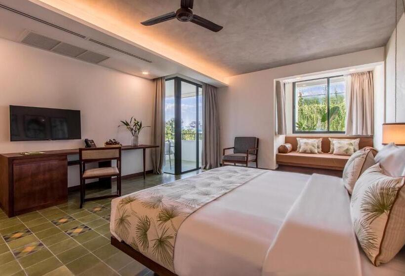 בית מלון כפרי Penh House