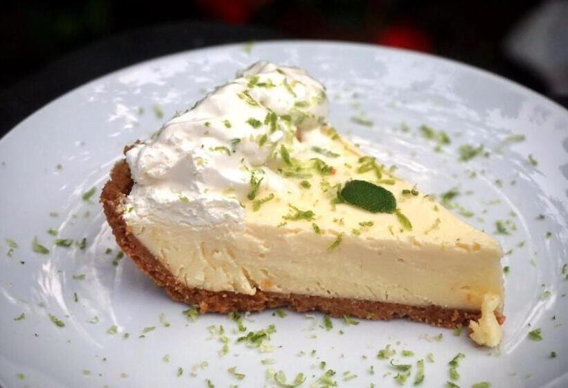 호텔 & Restaurant Fleur De Lis