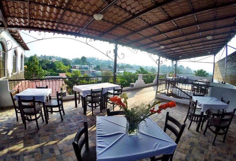 فندق & Restaurant Fleur De Lis