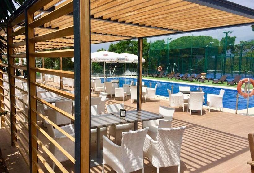 فندق Royal Tennis Club