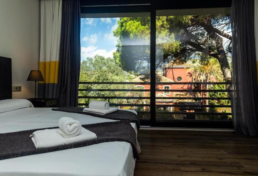 فندق Royal Tennis Club