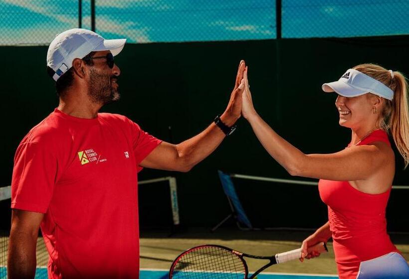 فندق Royal Tennis Club