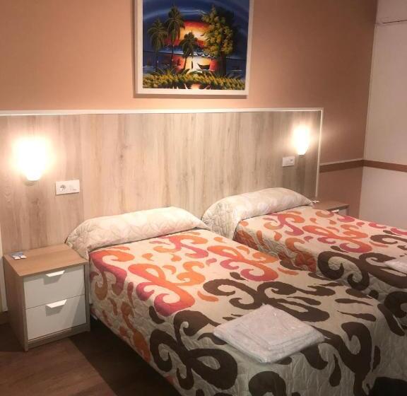 فندق ريفى El Rento Alojamiento Rural