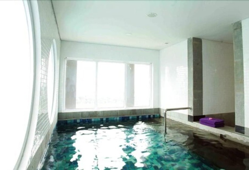 호텔 Swissbelinn Cikarang