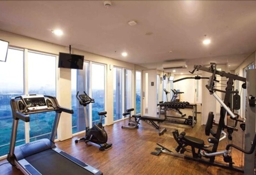 호텔 Swissbelinn Cikarang