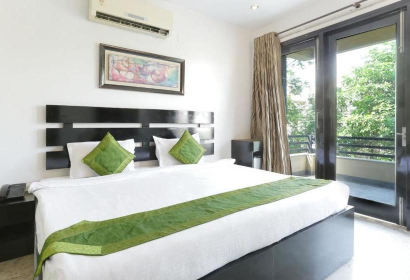 בית מלון כפרי Treebo Trip Singh Suites 2