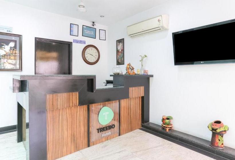 בית מלון כפרי Treebo Trip Singh Suites 2