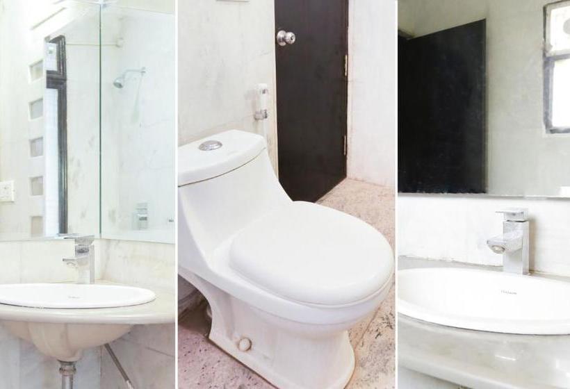 בית מלון כפרי Treebo Trip Singh Suites 2