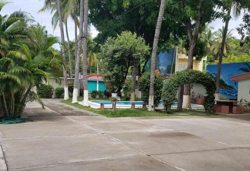 هتل Y Restaurante Rincón Familiar